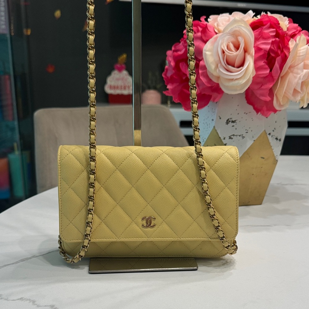 CHANEL Lemon caviar WOC Crossbody Bag